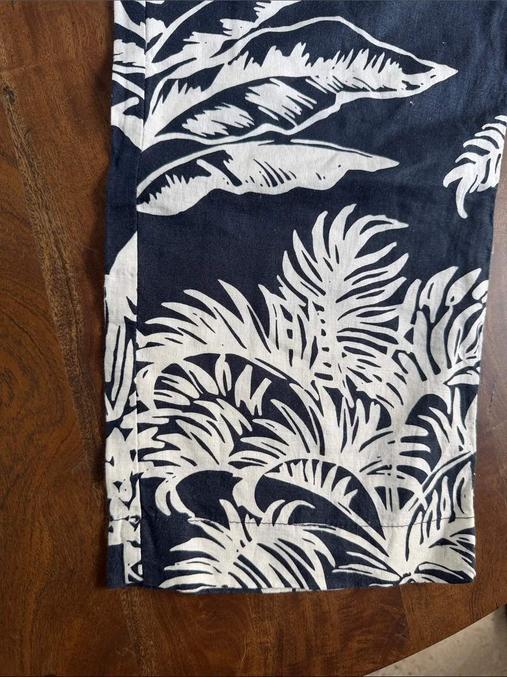 H&M Navy and White 100% Linen Tropical Print Straight-Leg Pants Sz XS